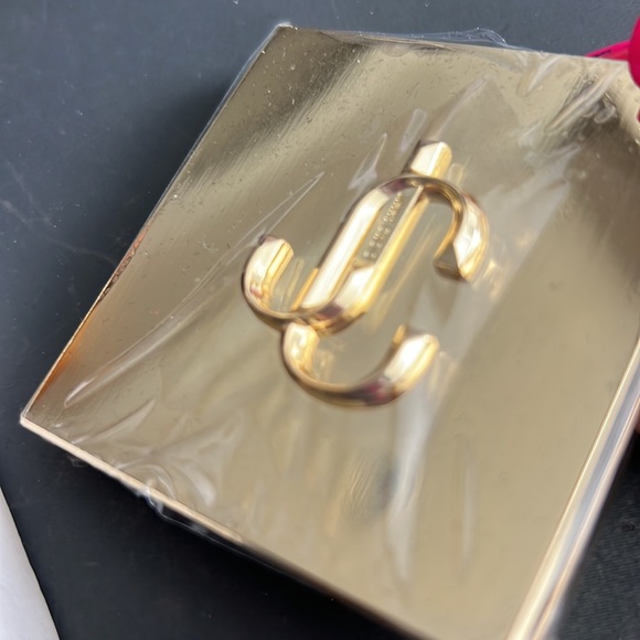 🌸 JIMMY CHOO Gold Logo Double Compact Mirror BNIB - Picture 8 of 9